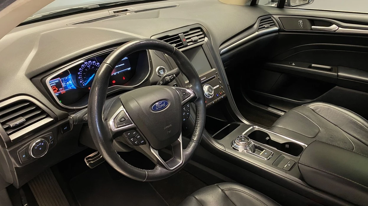FORD FUSION