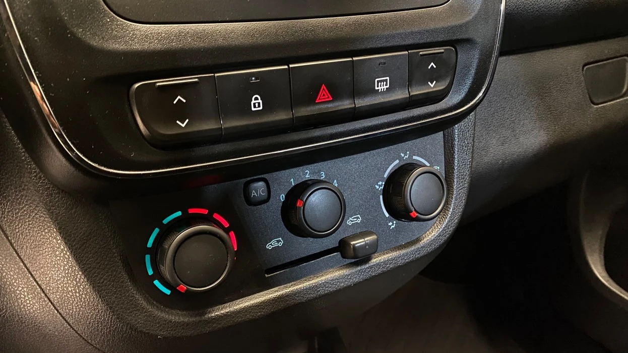 RENAULT KWID