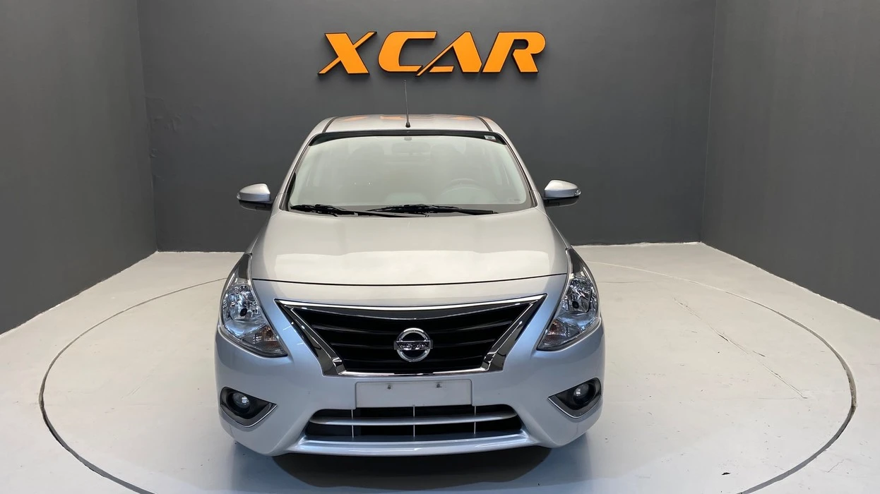 NISSAN VERSA