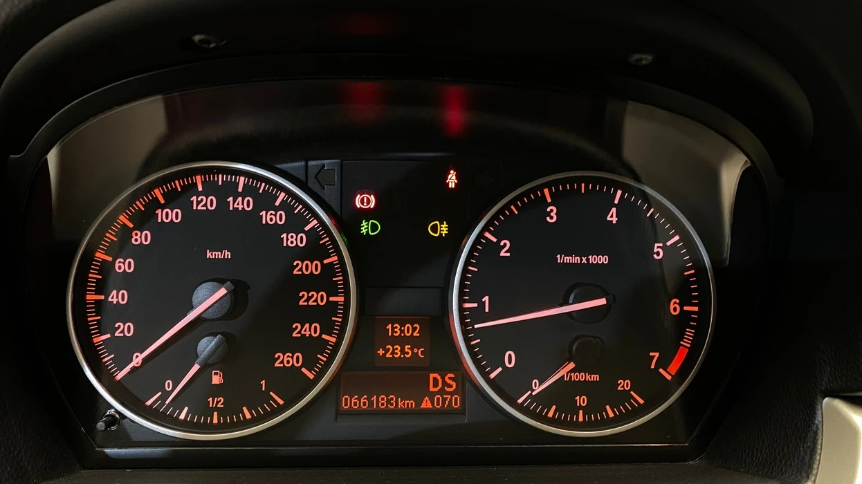 BMW 318i
