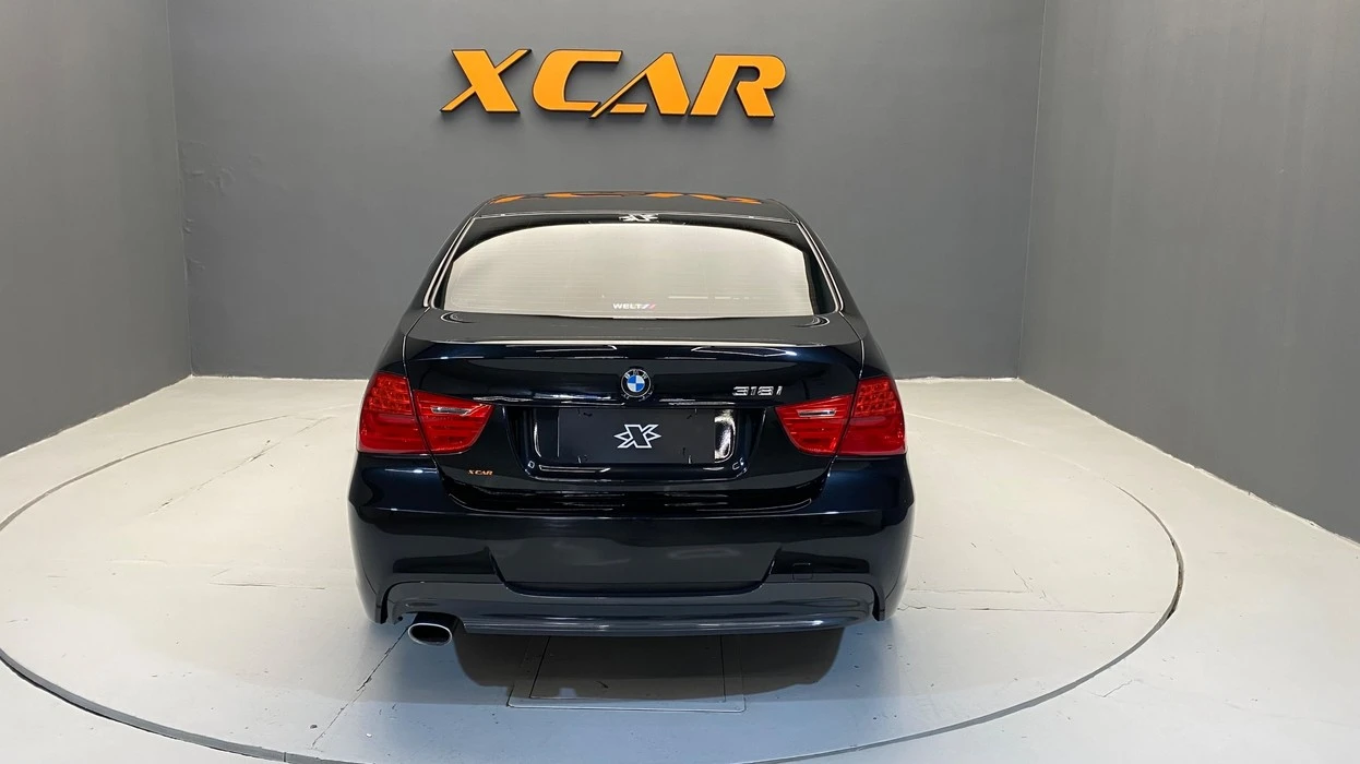 BMW 318i