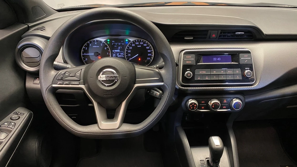NISSAN KICKS