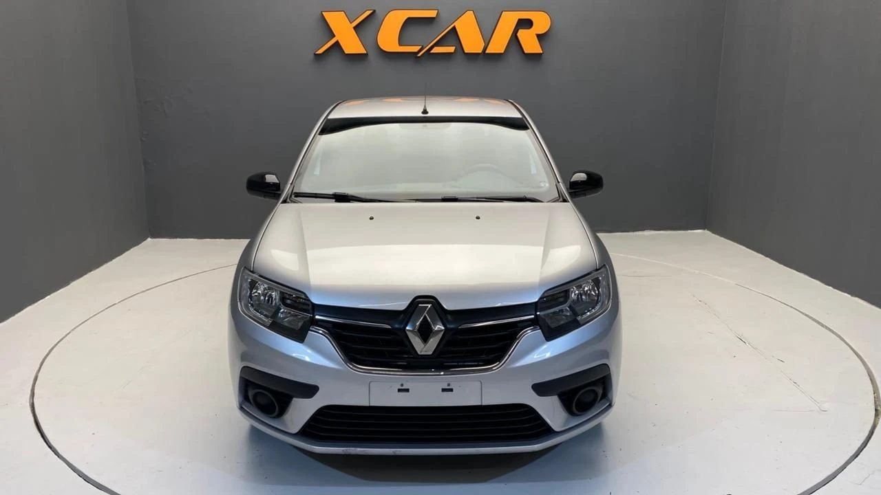 RENAULT LOGAN