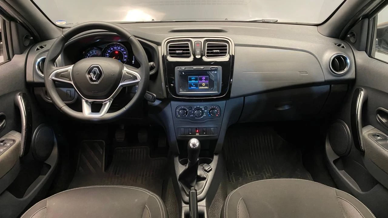 RENAULT LOGAN