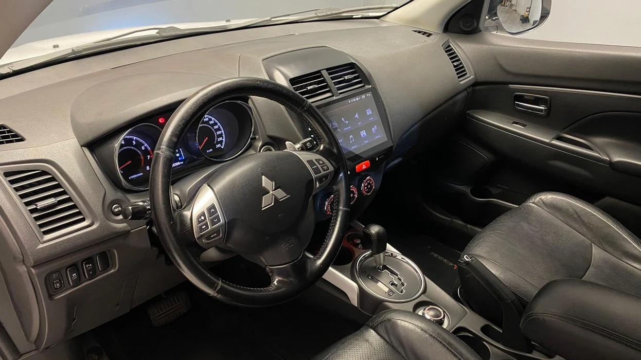 MITSUBISHI ASX