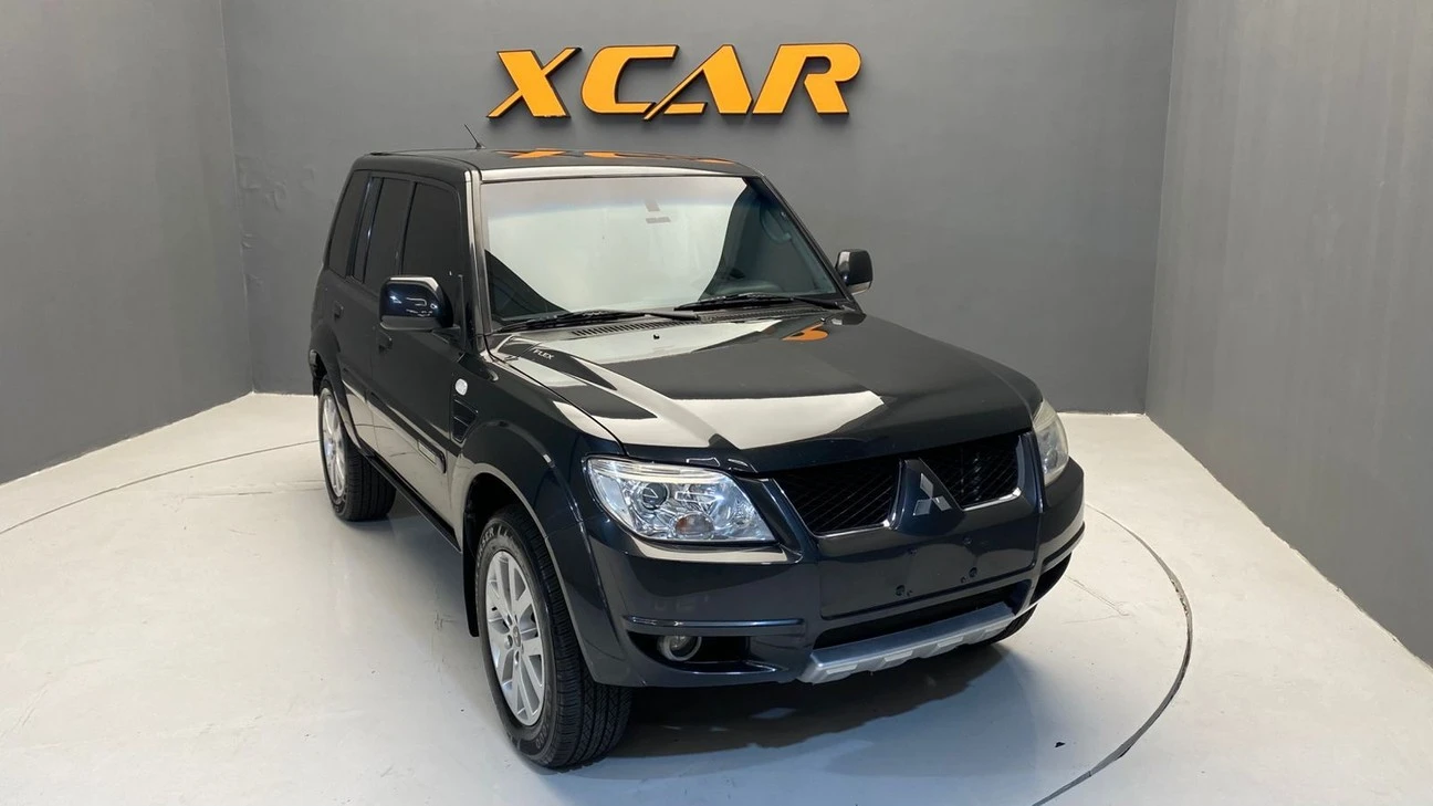 MITSUBISHI PAJERO TR4