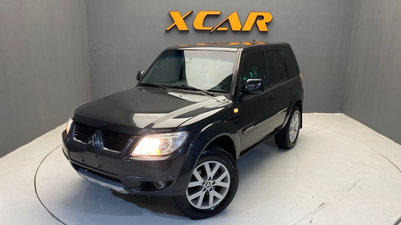MITSUBISHI PAJERO TR4