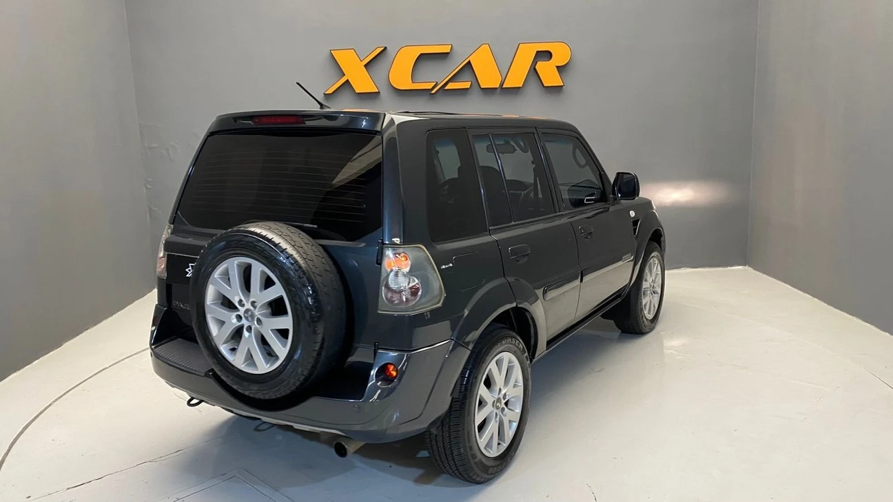 MITSUBISHI PAJERO TR4