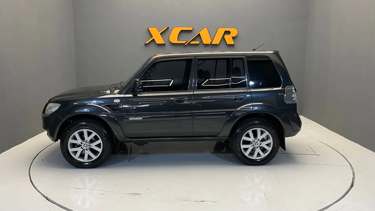 MITSUBISHI PAJERO TR4