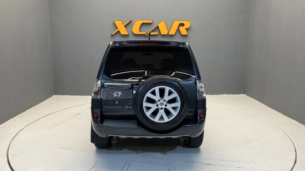 MITSUBISHI PAJERO TR4