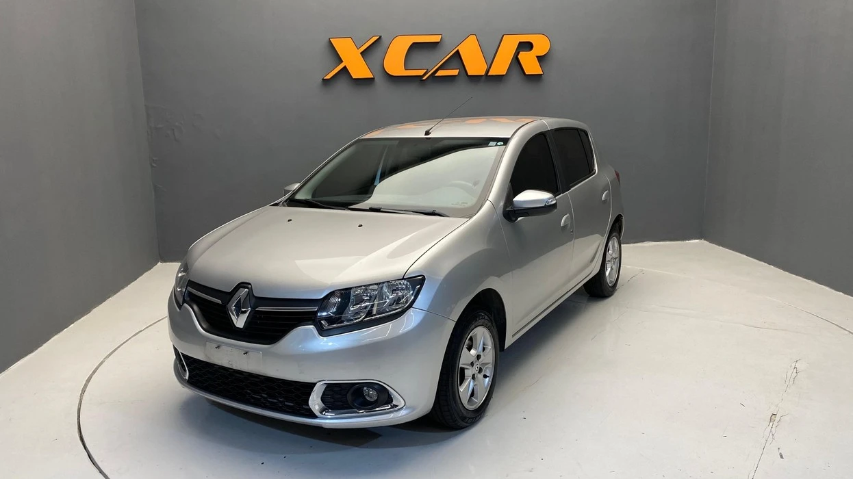 RENAULT SANDERO