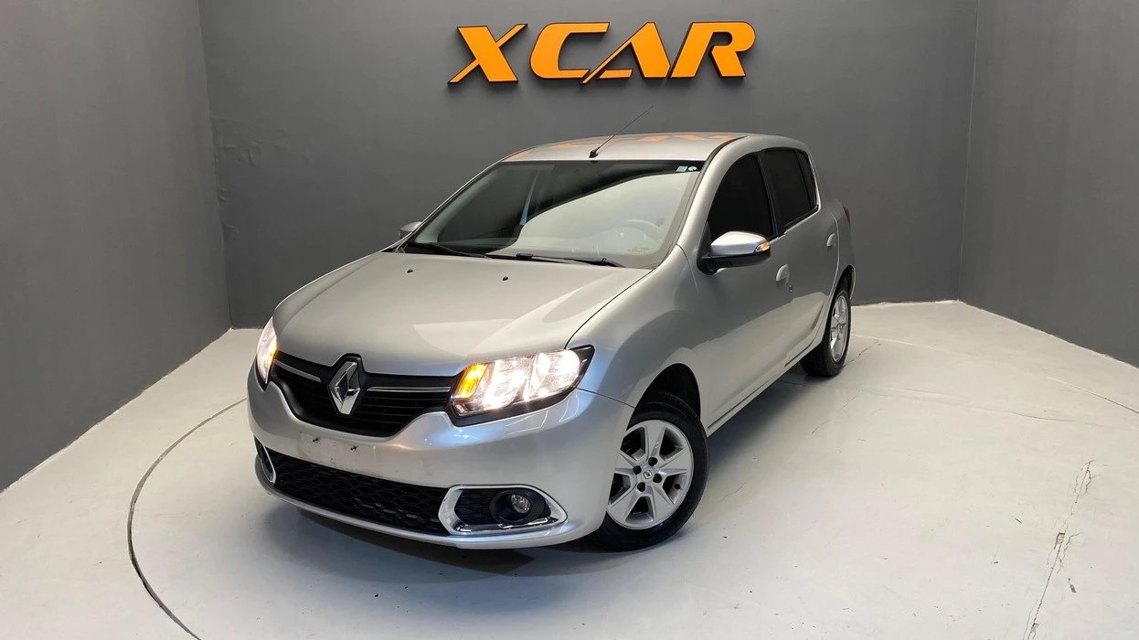 RENAULT SANDERO