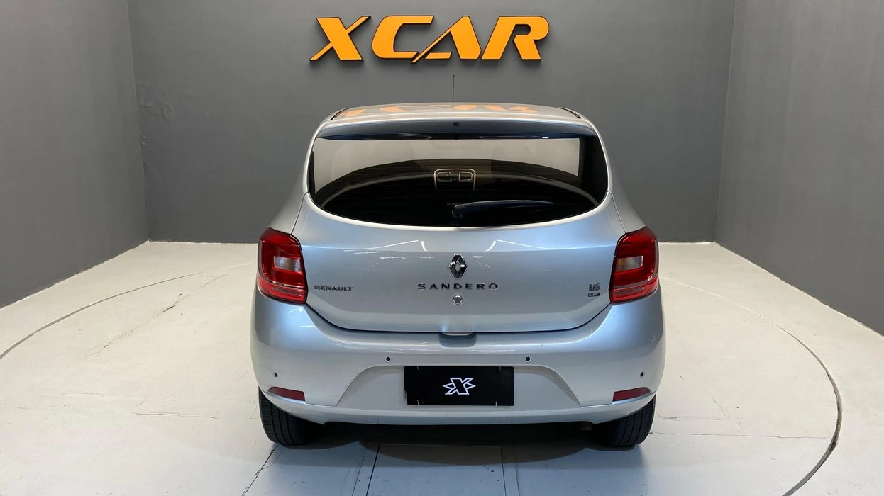 RENAULT SANDERO