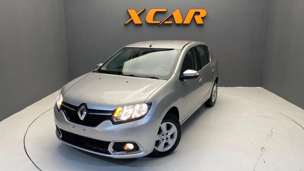 RENAULT SANDERO