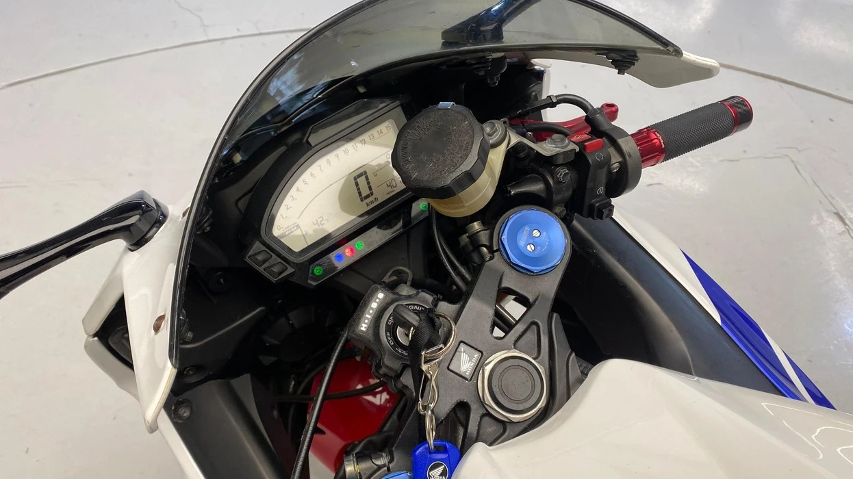 HONDA CBR 1000RR