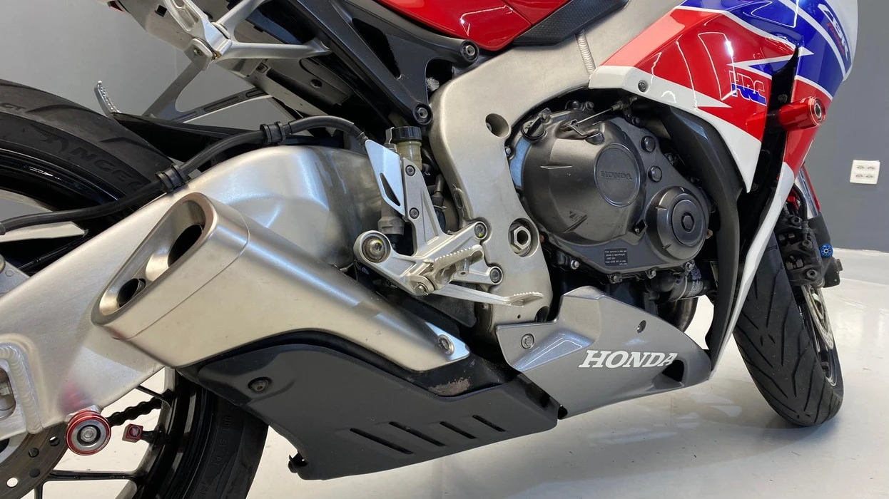 HONDA CBR 1000RR