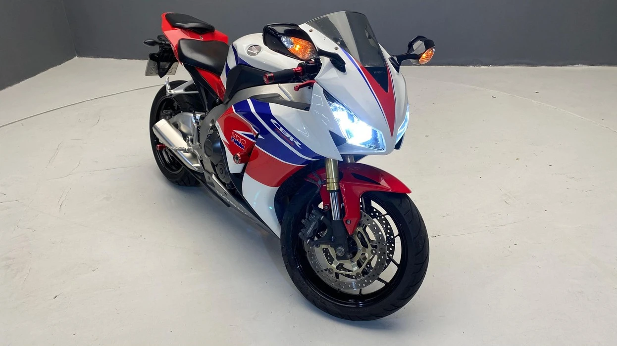 HONDA CBR 1000RR