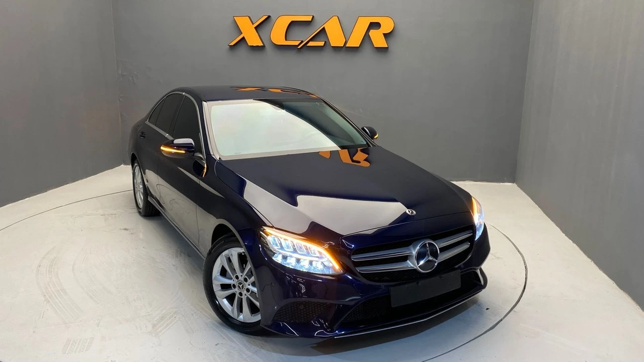 MERCEDES-BENZ C 180