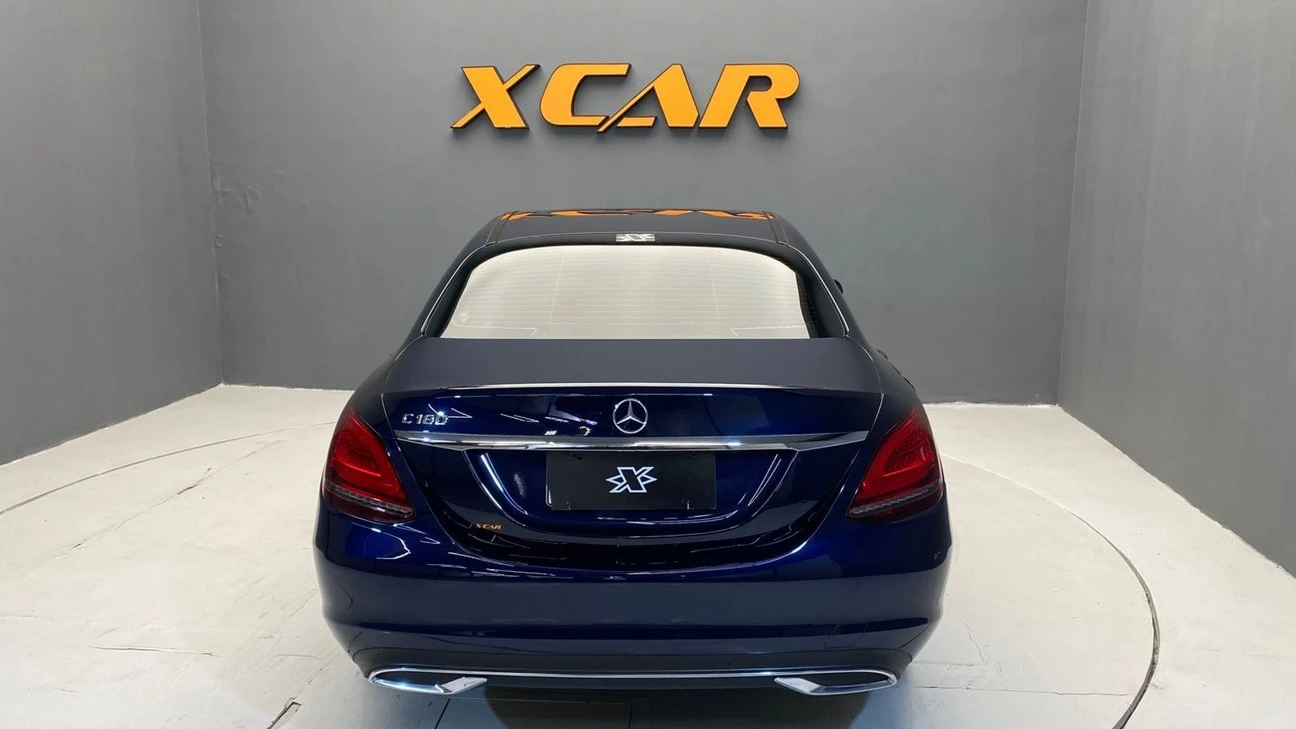 MERCEDES-BENZ C 180