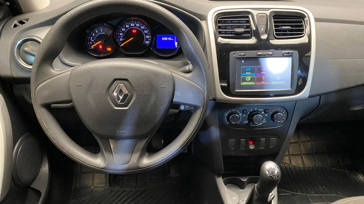 RENAULT SANDERO
