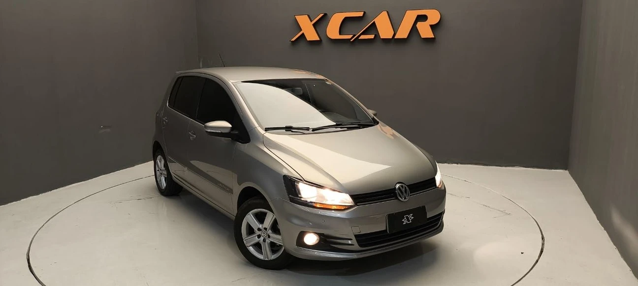 VOLKSWAGEN FOX