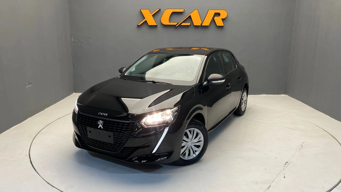 PEUGEOT 208