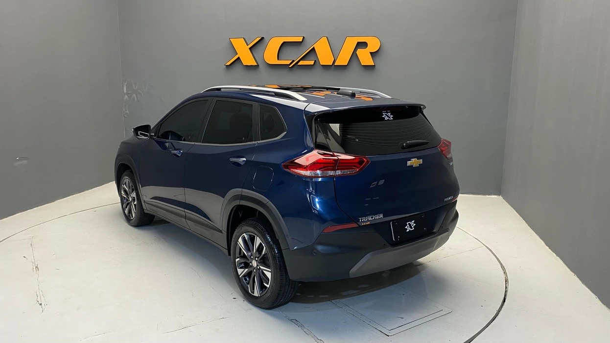CHEVROLET TRACKER