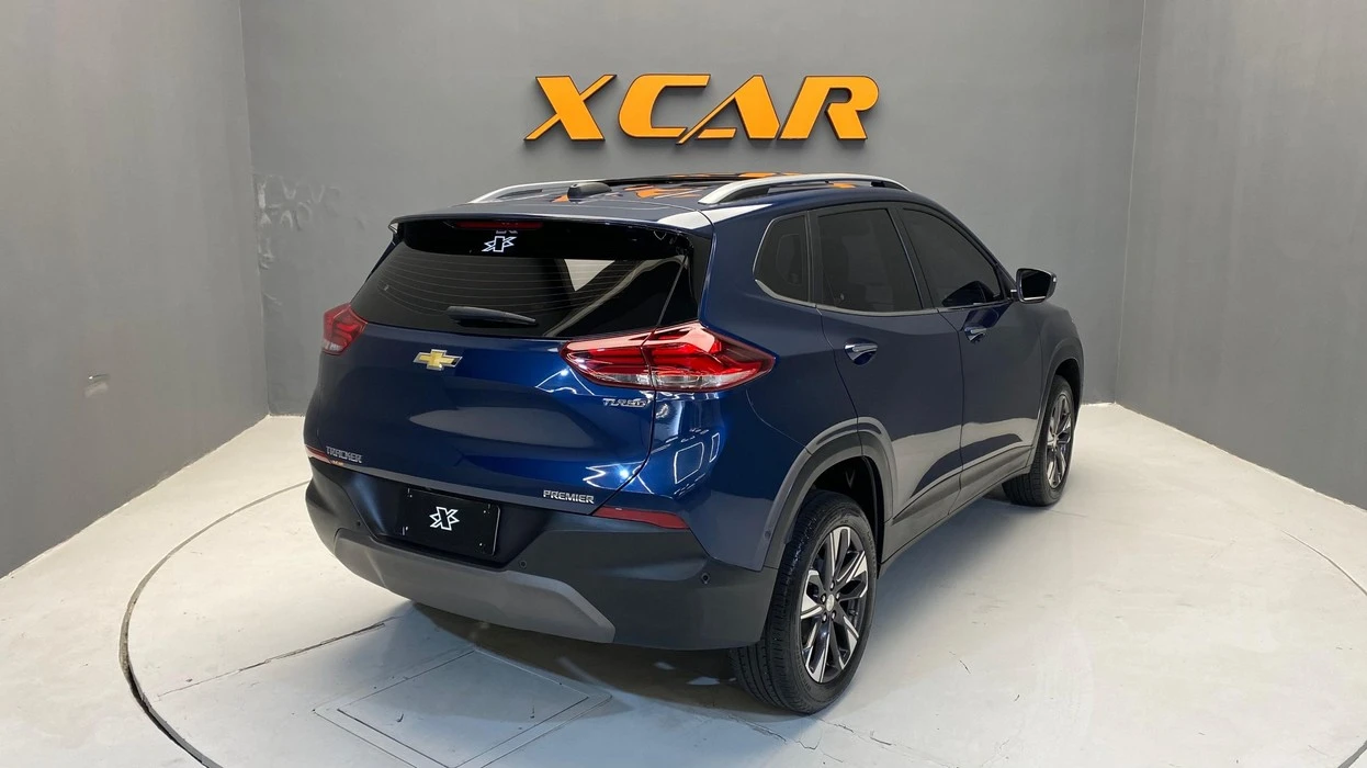 CHEVROLET TRACKER