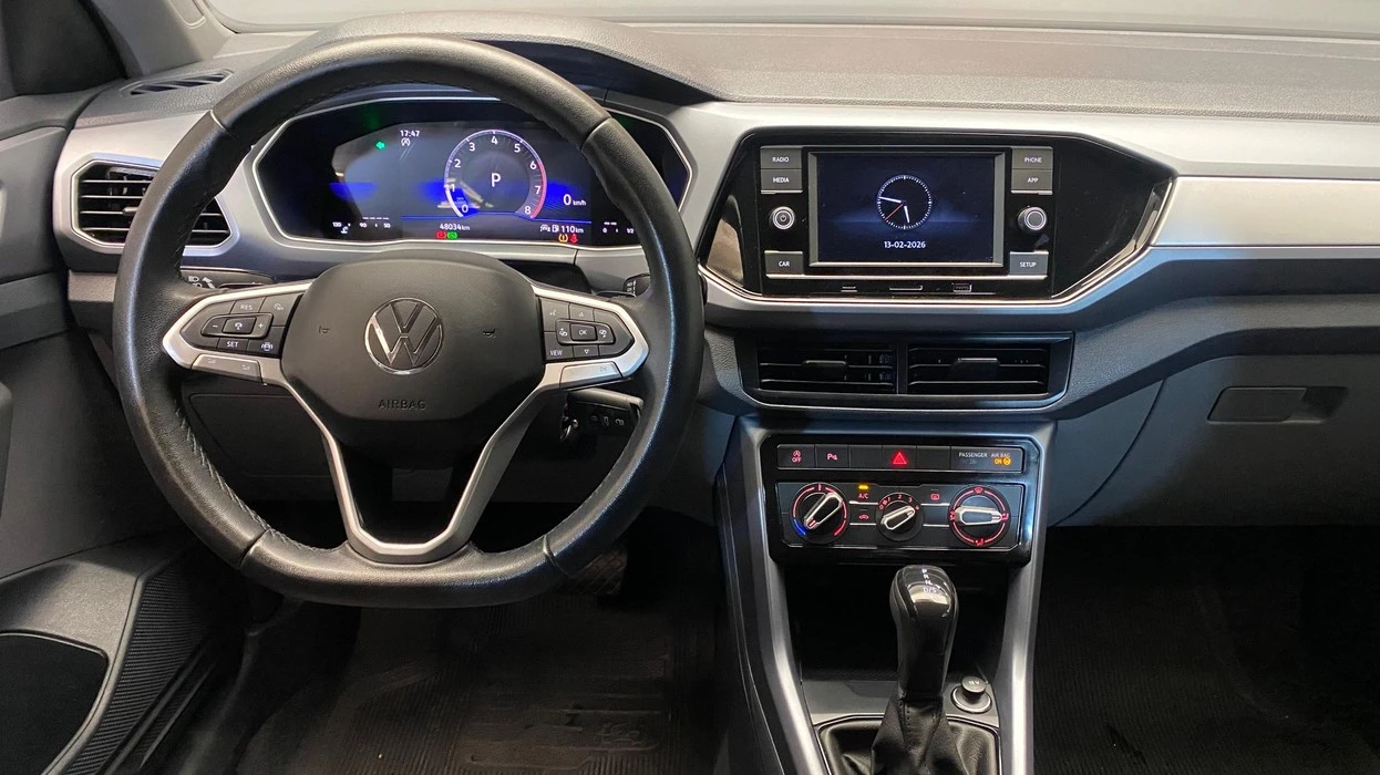 VOLKSWAGEN T-CROSS