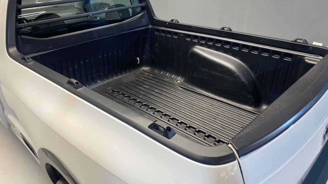 VOLKSWAGEN SAVEIRO