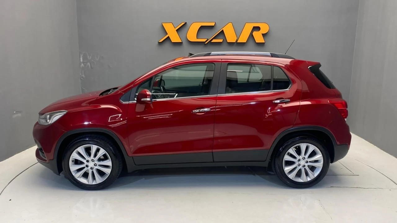 CHEVROLET TRACKER