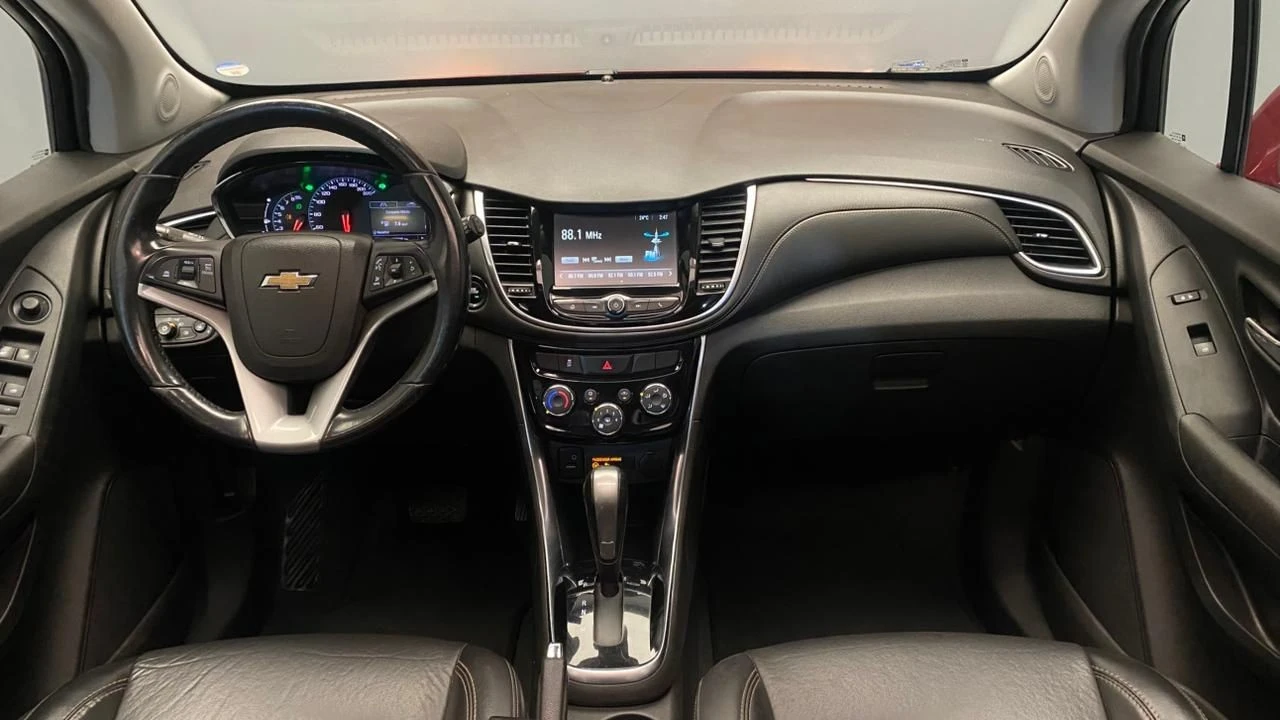 CHEVROLET TRACKER
