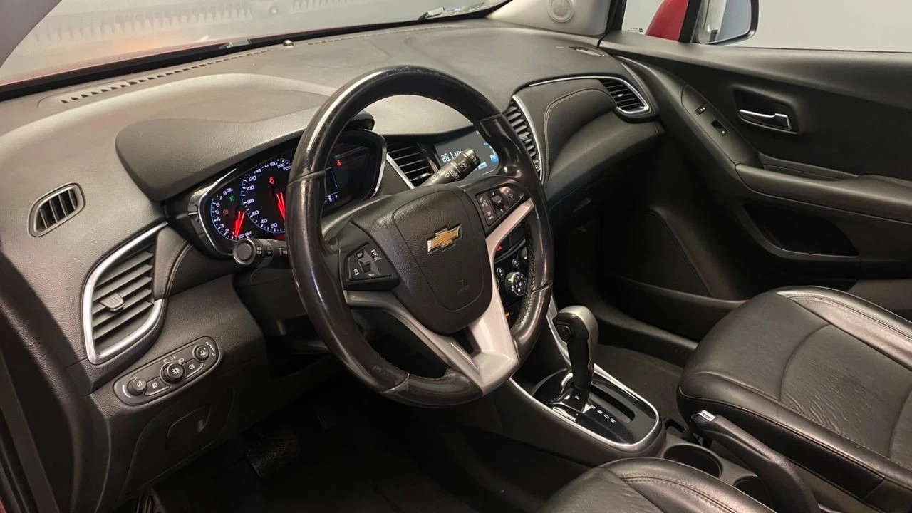 CHEVROLET TRACKER