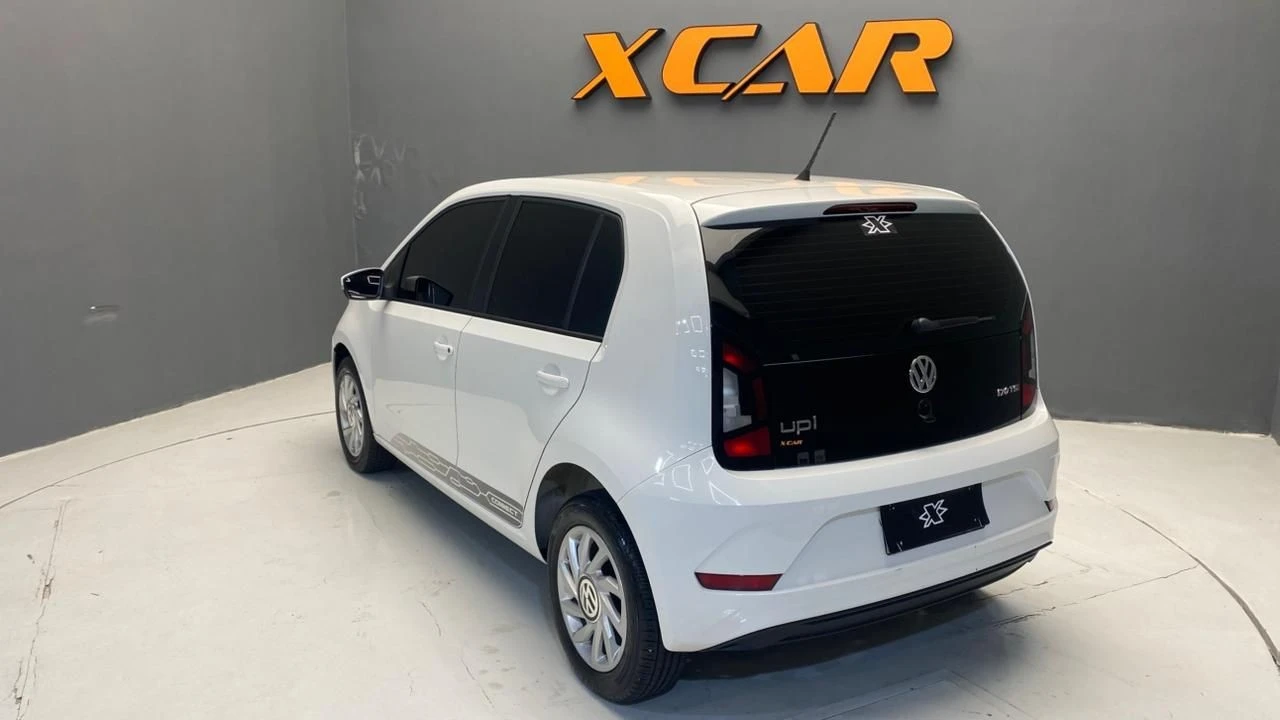 VOLKSWAGEN UP