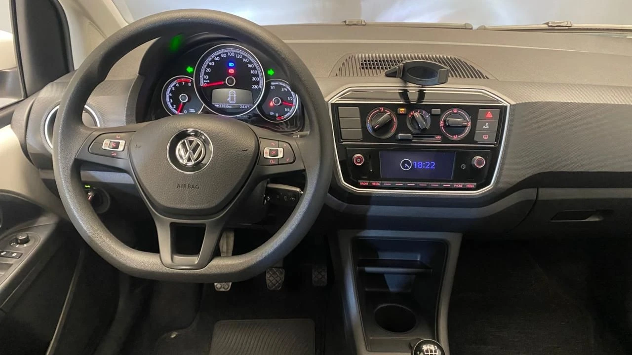 VOLKSWAGEN UP
