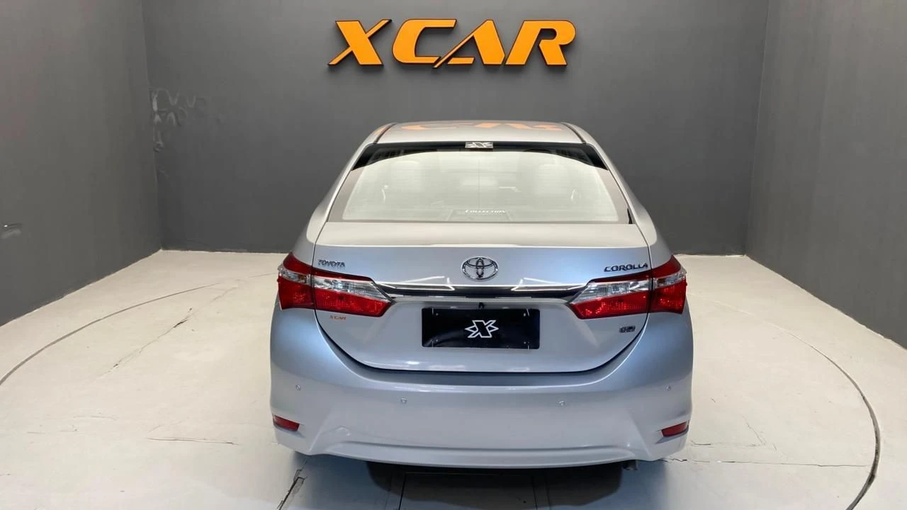 TOYOTA COROLLA