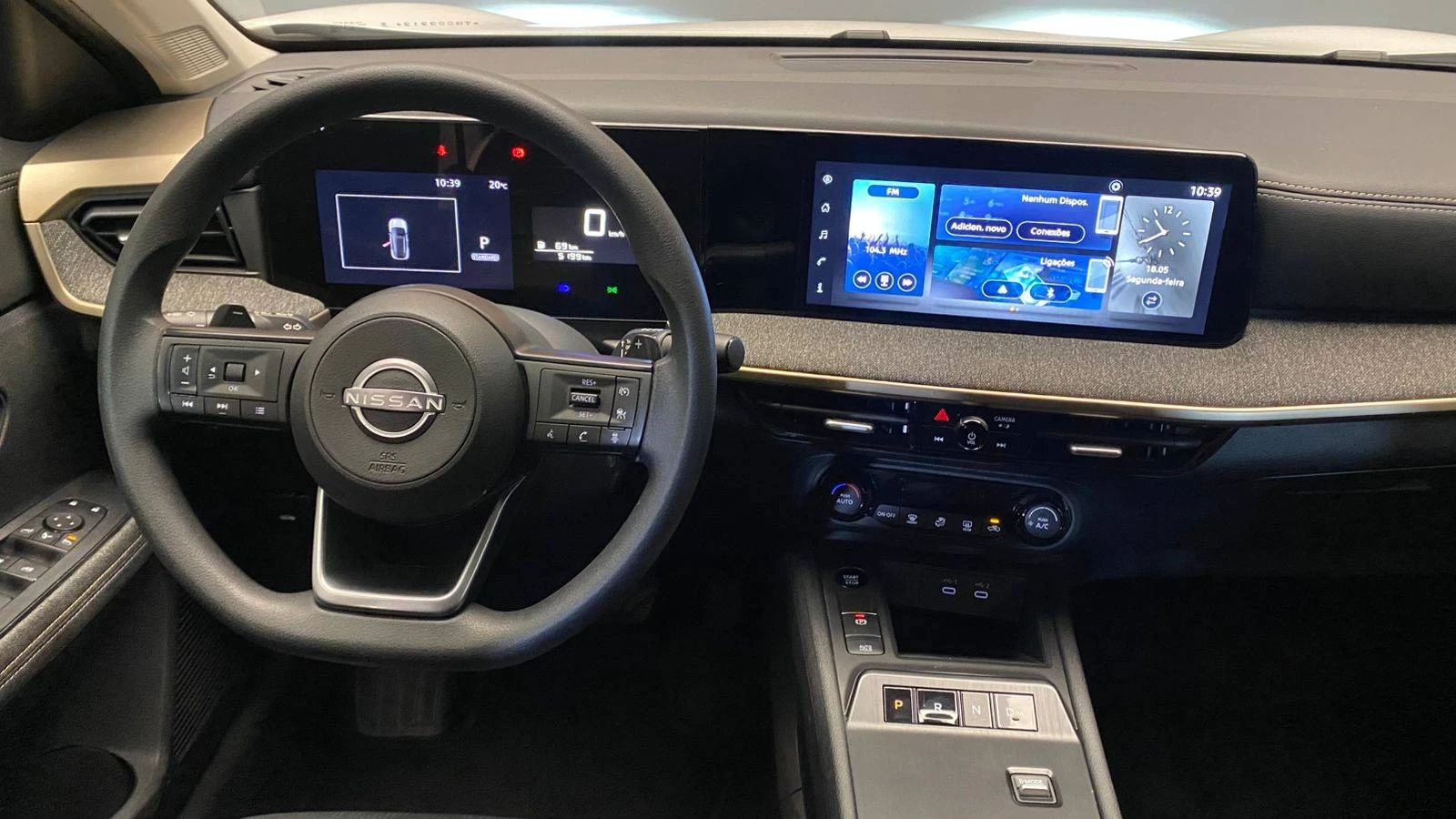 NISSAN KICKS