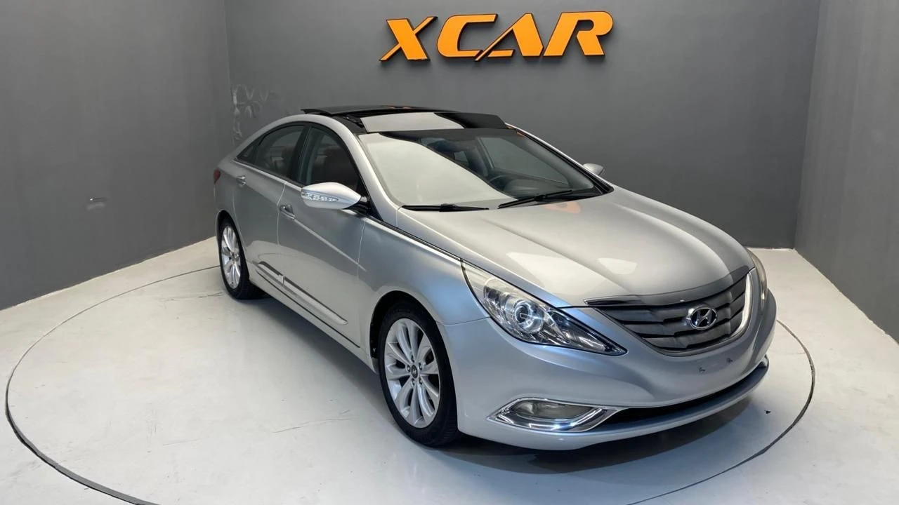 HYUNDAI SONATA