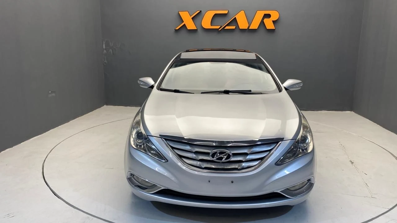 HYUNDAI SONATA