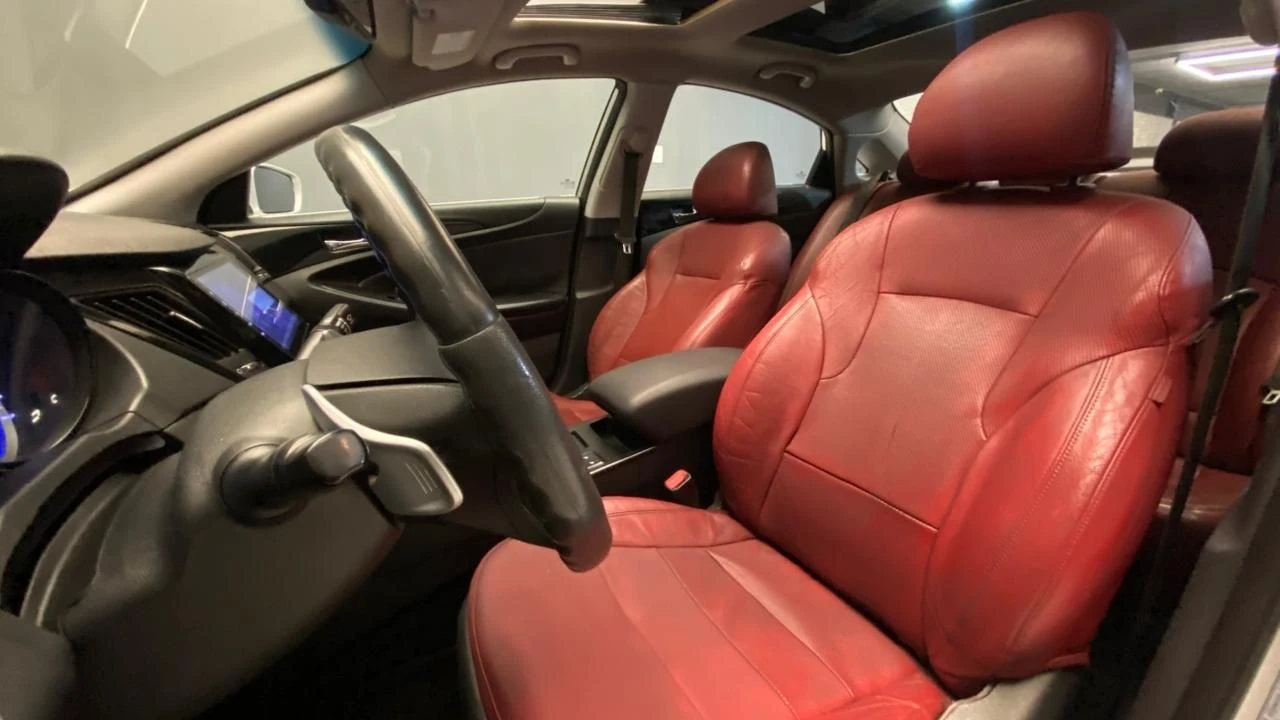 HYUNDAI SONATA