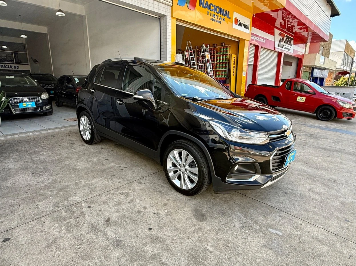 CHEVROLET TRACKER
