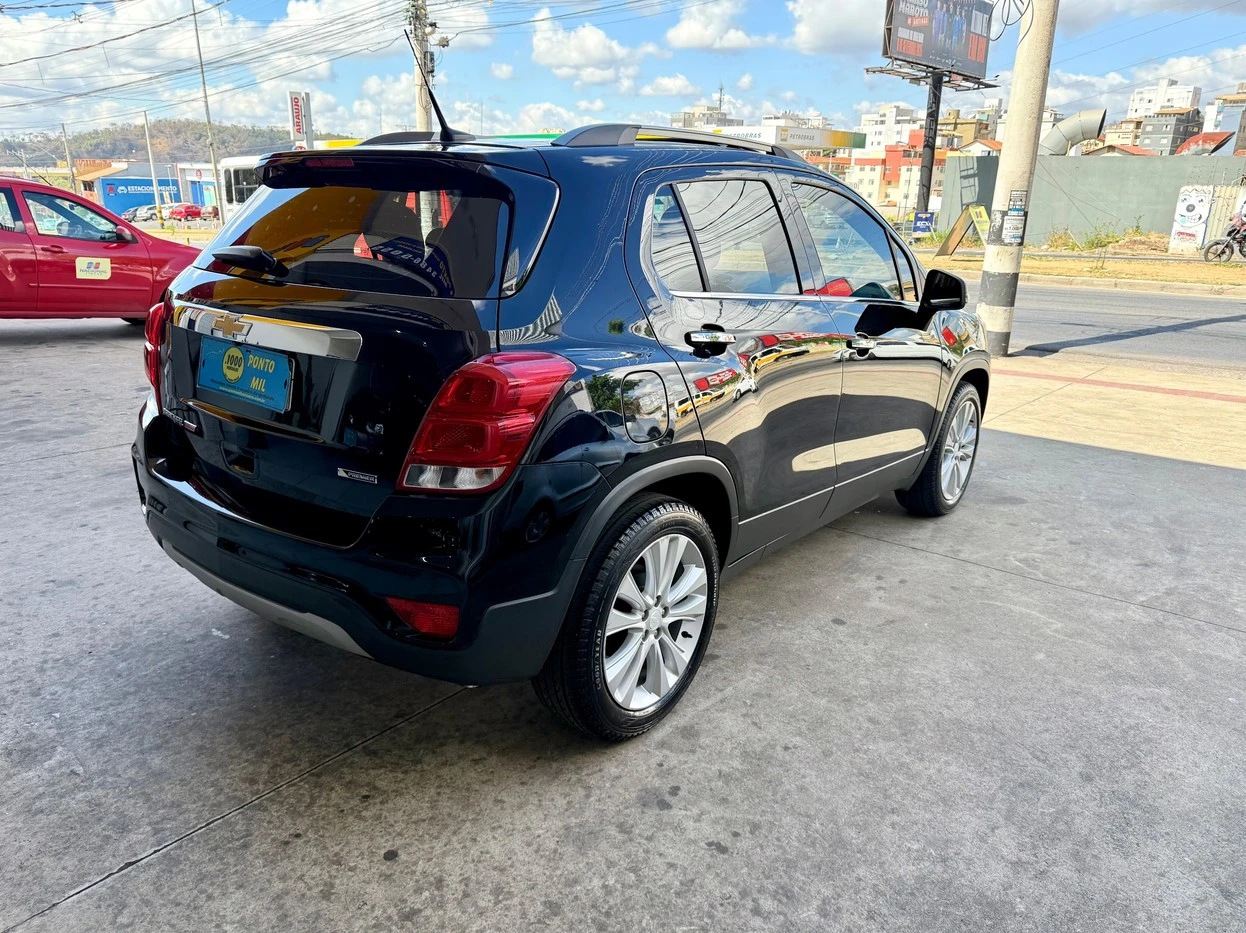 CHEVROLET TRACKER