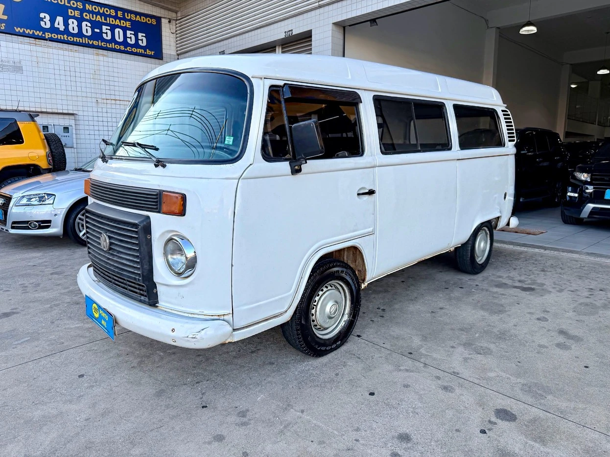 VOLKSWAGEN KOMBI