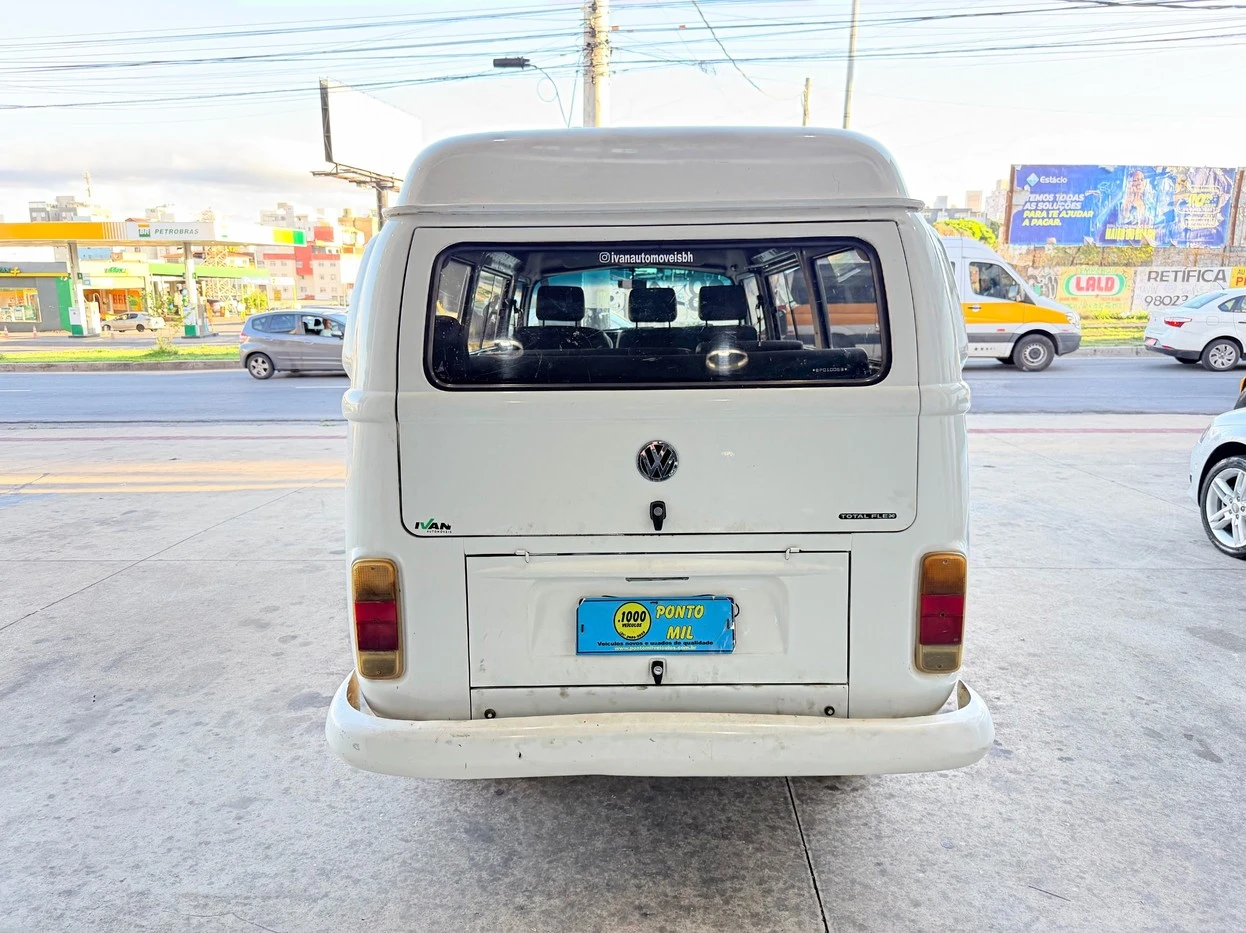VOLKSWAGEN KOMBI