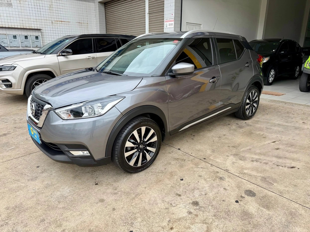 NISSAN KICKS