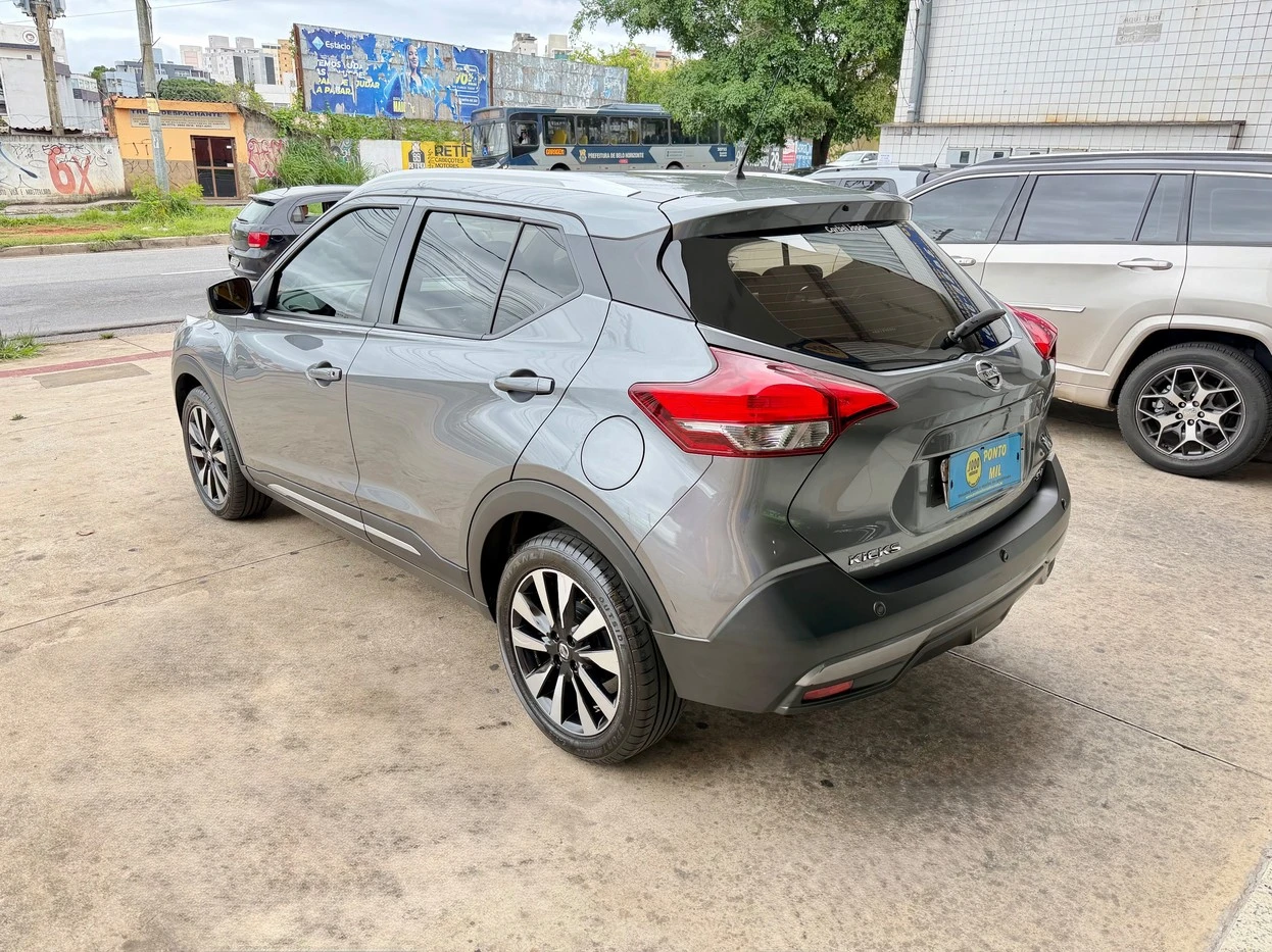 NISSAN KICKS