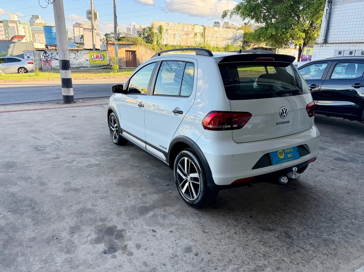 VOLKSWAGEN FOX