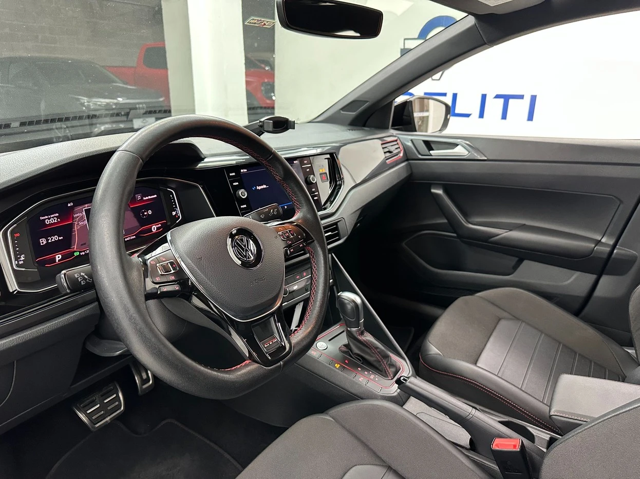 VOLKSWAGEN VIRTUS