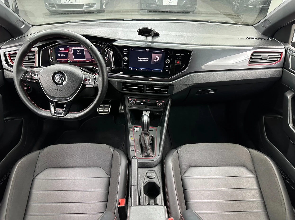 VOLKSWAGEN VIRTUS