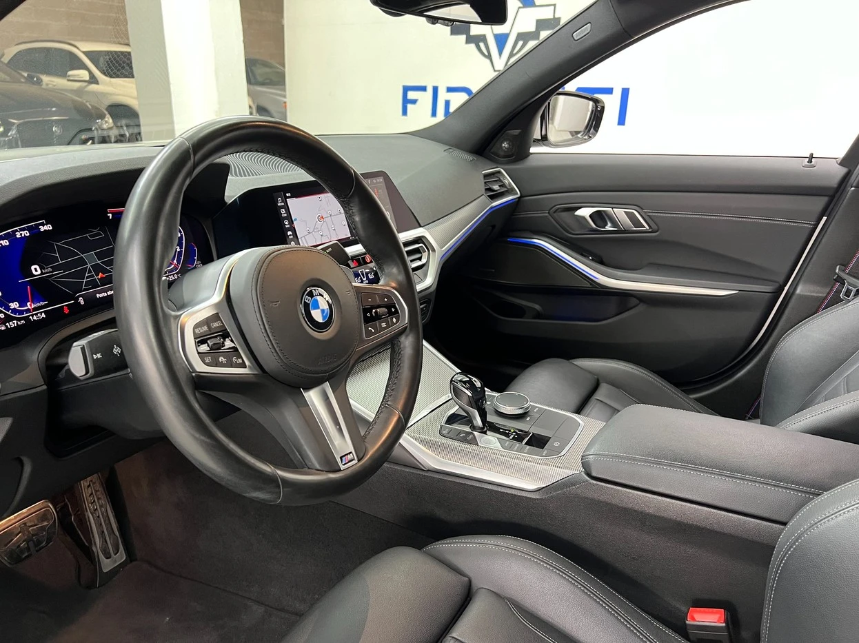 BMW 320I